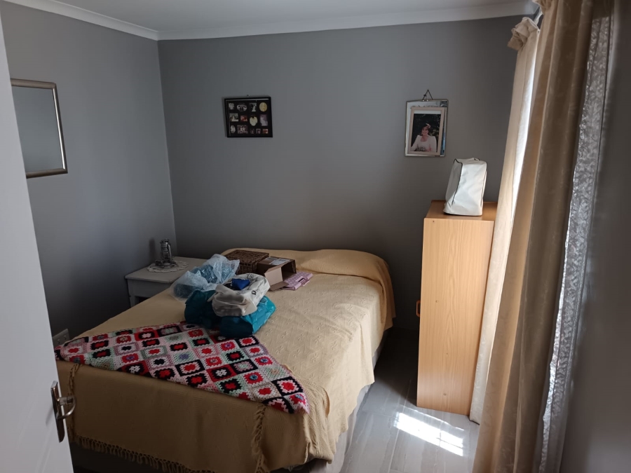 3 Bedroom Property for Sale in Langenhovenpark Free State